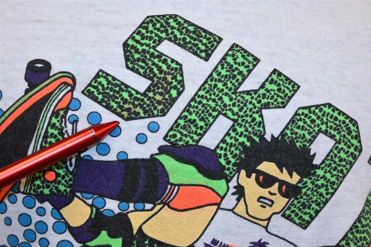 90s Skateboarding Skate Flying High Neon t-shirt Extra Large