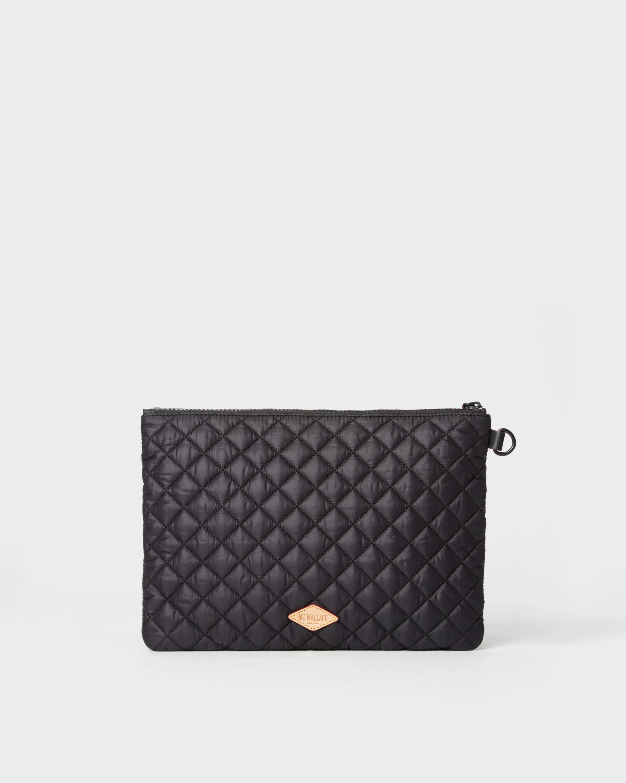 Black Metro Pouch