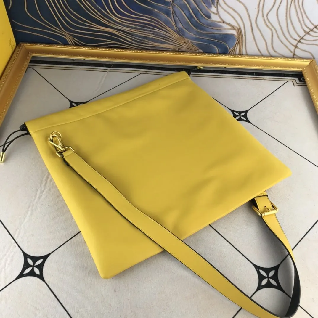 Designer Handbags FD 043