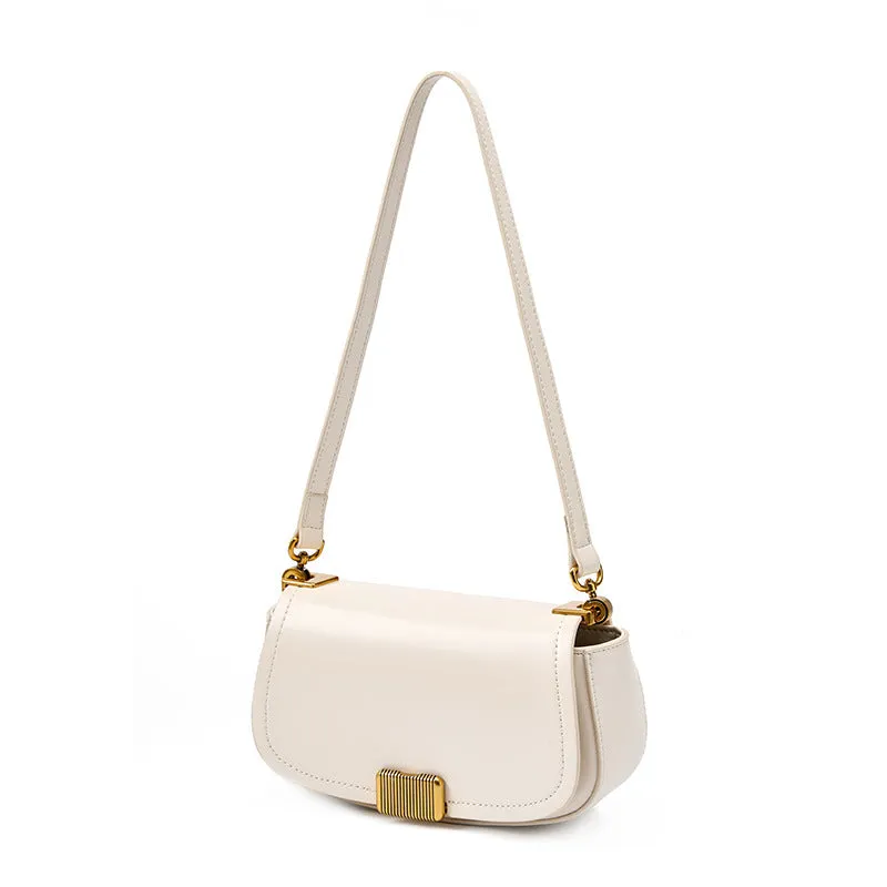 Fashion-forward Single-strap Saddle Purse