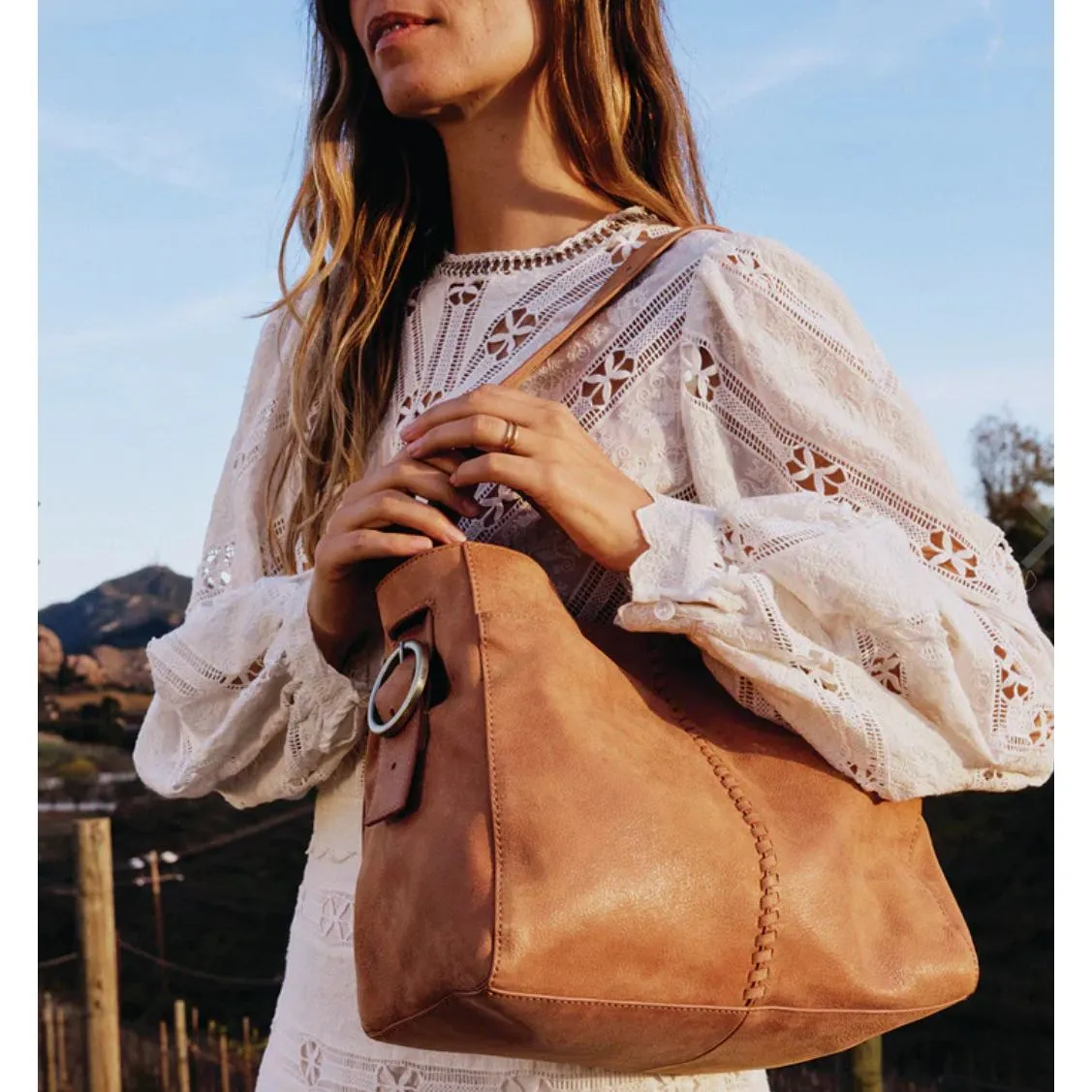 Hobo Sheila Large Satchel Whiskey