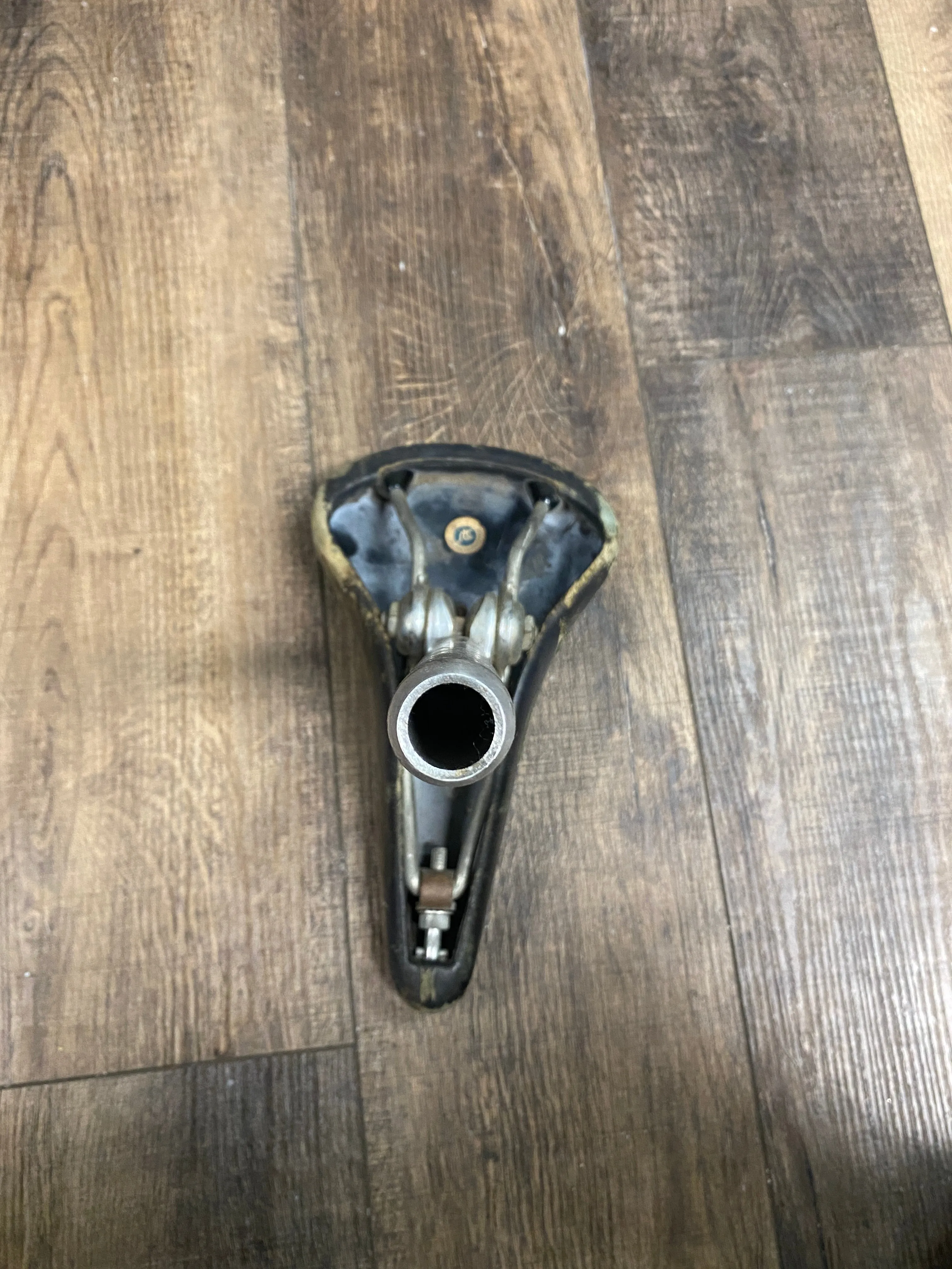 Ideale 2002 Vintage Leather Bicycle Saddle 26.6 post