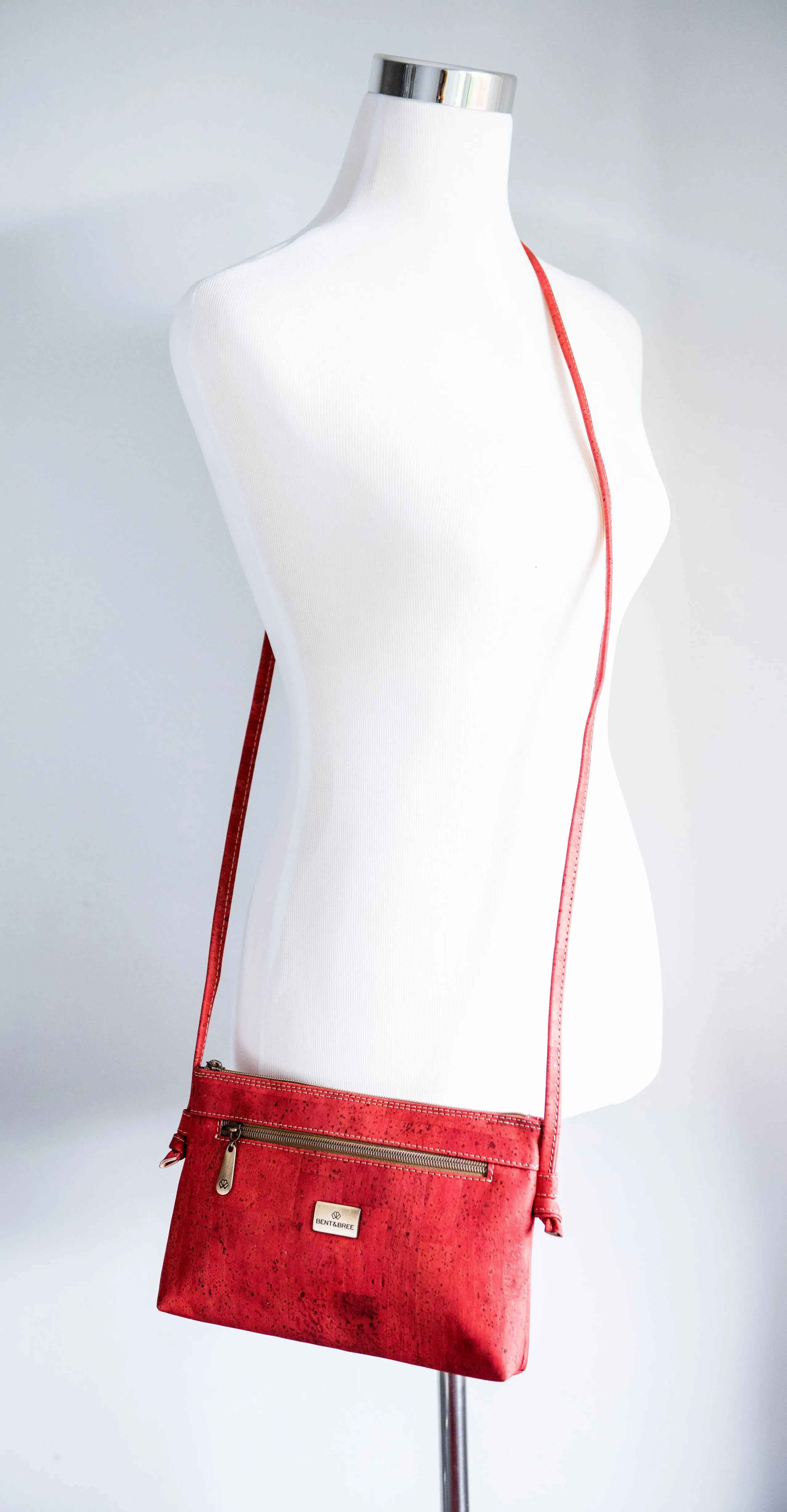 Iris Crossbody