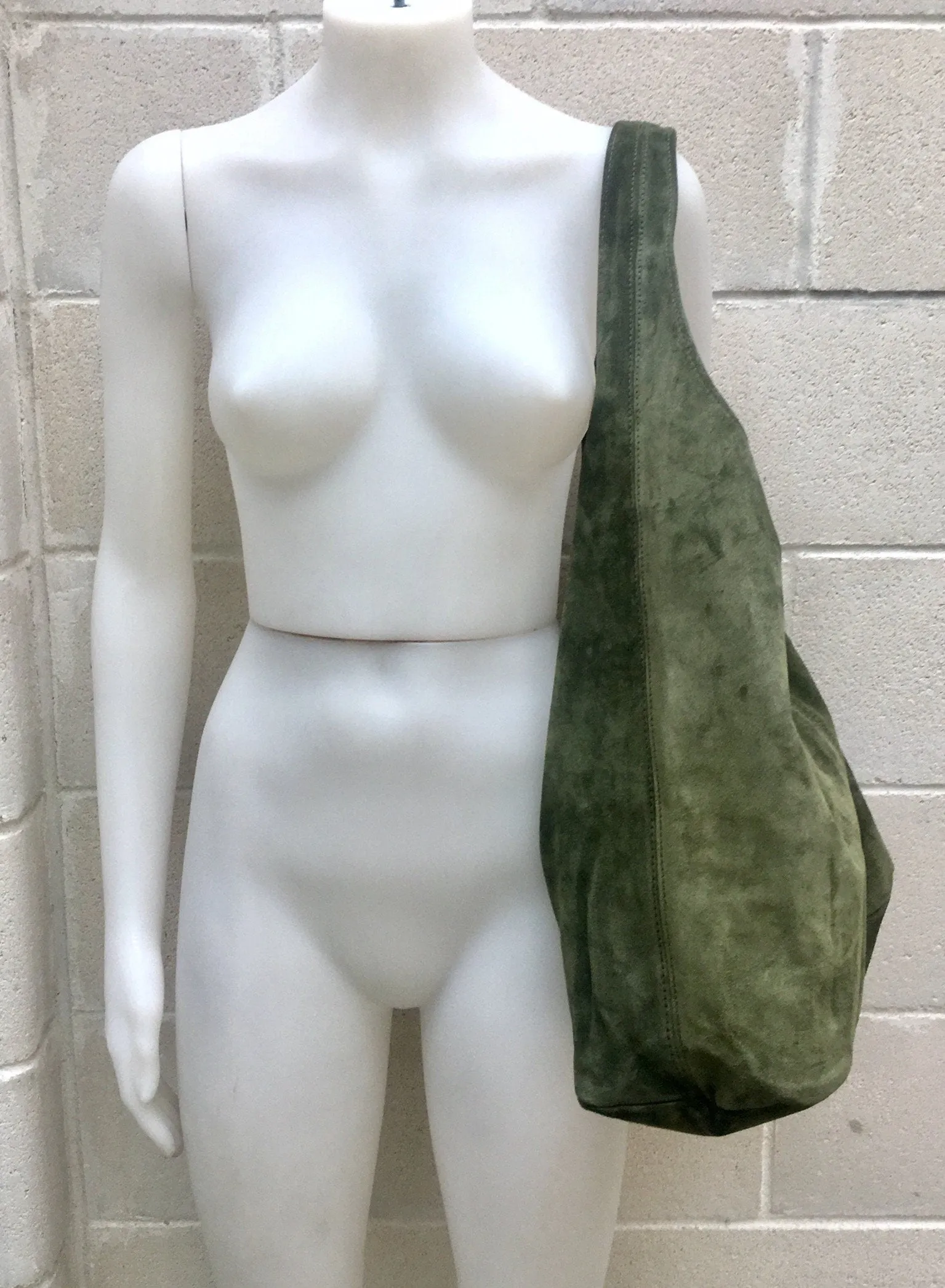 Large tote leather bag in moss GREEN. Slouch leather bag with ZIPPER. Leather shopper,  laptop bag in suede leather bag.GREEN suede bag.