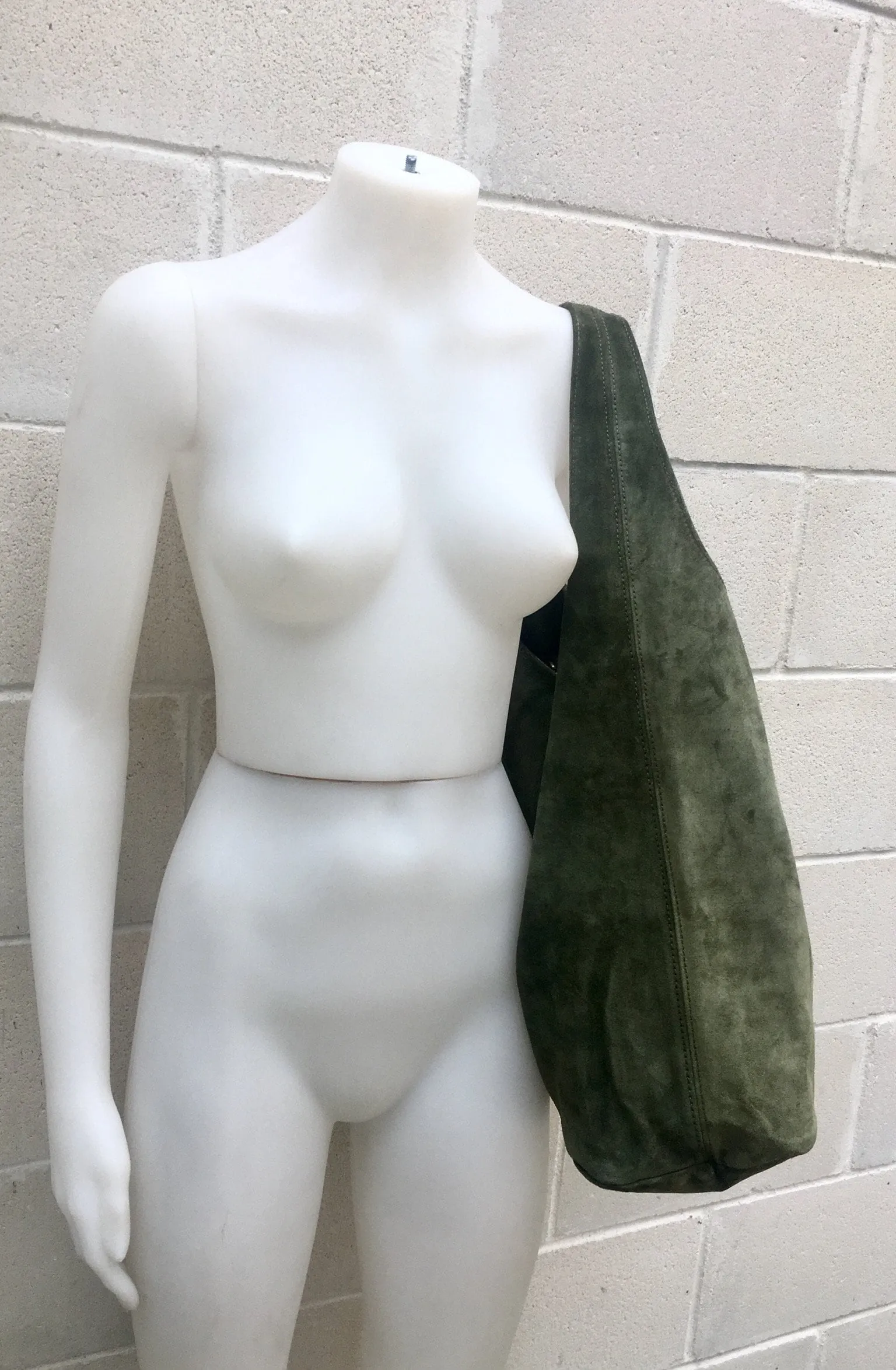 Large tote leather bag in moss GREEN. Slouch leather bag with ZIPPER. Leather shopper,  laptop bag in suede leather bag.GREEN suede bag.