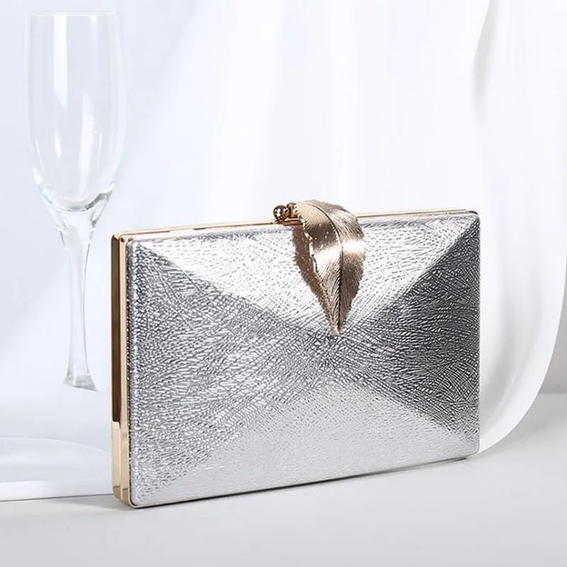 Luxy Moon Women's Wedding Clutch Bag Gold Purse Ladies Handbag Party Purse For Bridal Metal Leaf Lock Shoulder Bag  ZD1524