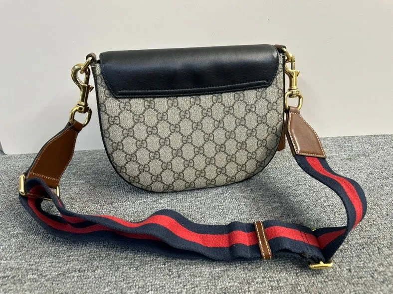 Preloved Gucci GG Supreme Saddle Bag Beige/Black